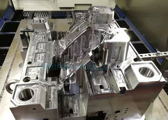 Khuôn đèn pha OEM Đèn vỏ, Khuôn đèn đuôi xe Futaba IATF 16949